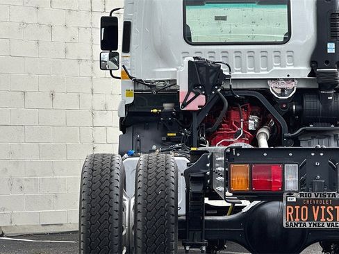 New 2024 Chevrolet Low Cab Forward 6500XD image 22