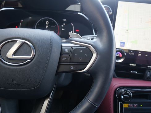 Used 2024 Lexus NX 350 AWD w/ Luxury Package image 13