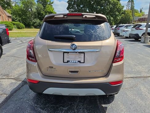 Used 2018 Buick Encore Sport Touring FWD image 6
