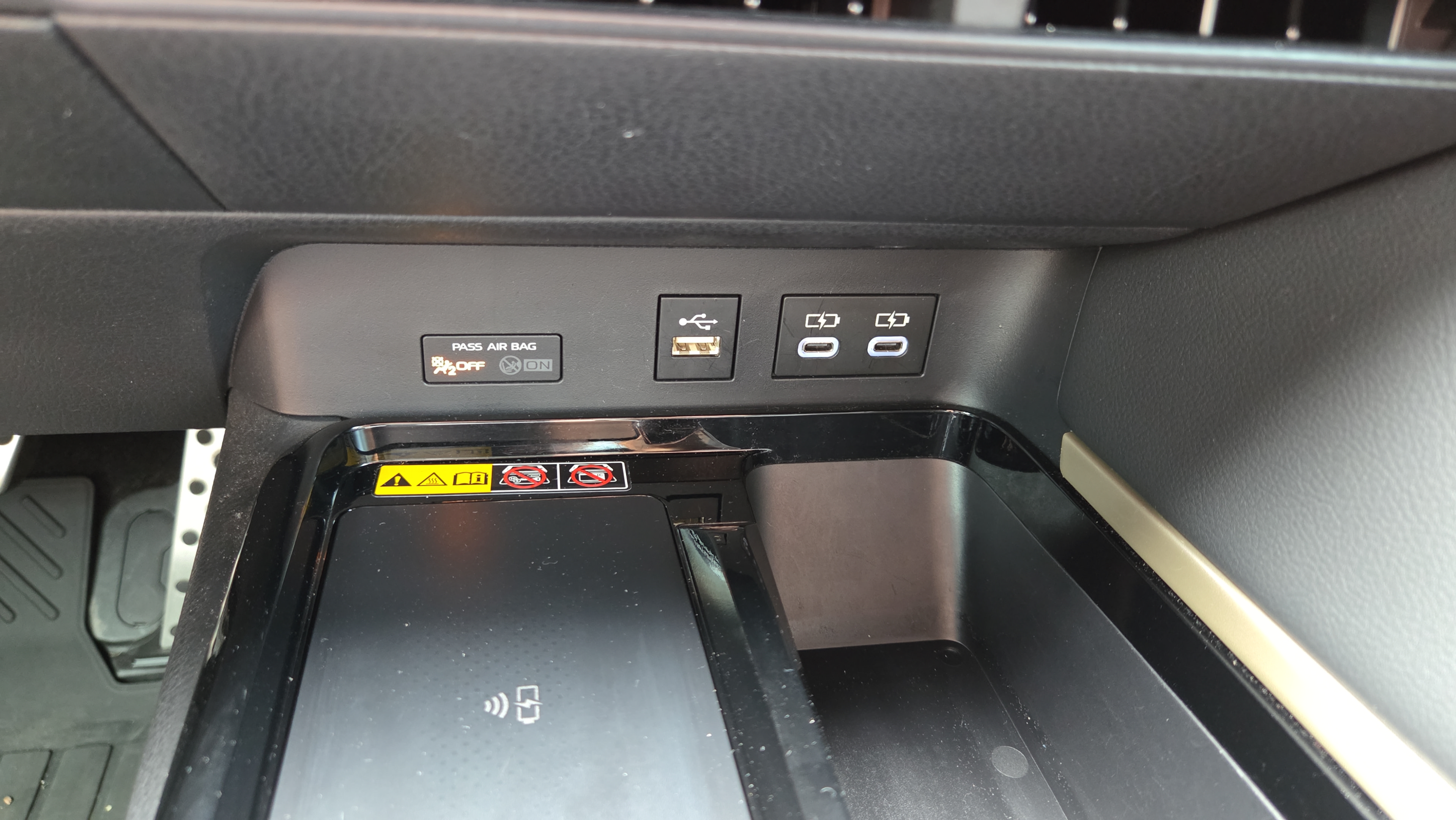 Certified 2025 Toyota Camry XSE FWD image 27