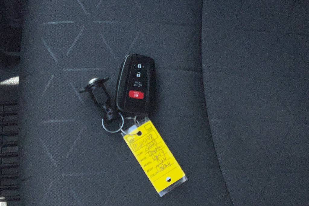 Used 2023 Toyota RAV4 XLE w/ Convenience Package FWD image 24