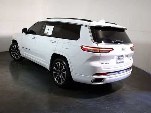 Used 2022 Jeep Grand Cherokee L Overland AWD/4WD image 2