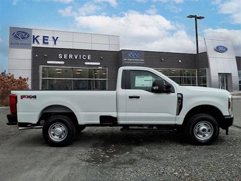 New 2026 Ford F350 XL w/ FX4 Off-Road Package image 2