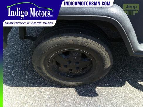Used 1995 Jeep Wrangler S image 14