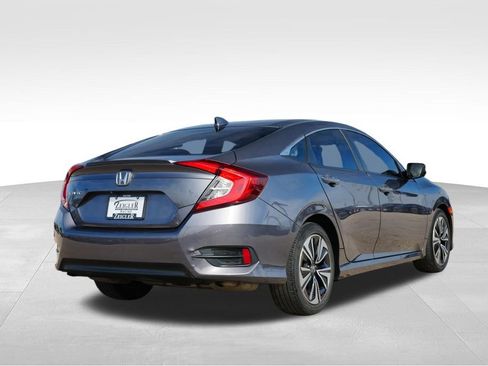 Used 2017 Honda Civic EX-T image 7