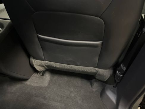 Used 2024 GMC Acadia AT4 w/ Luxury Package AWD/4WD image 31