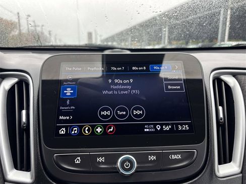 Used 2024 Chevrolet Malibu LT image 21