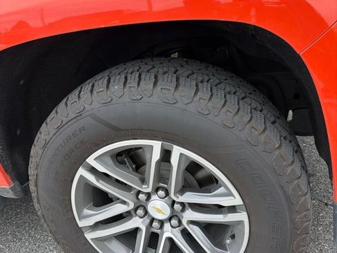 Used 2021 Chevrolet Colorado W/T w/ Custom Special Edition RWD image 4