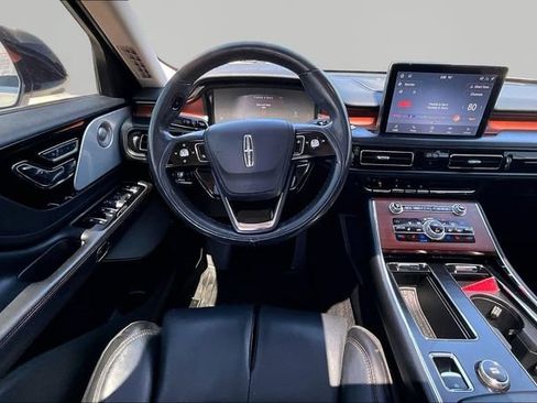 Used 2020 Lincoln Aviator Reserve w/ Equipment Group 201A AWD/4WD image 5