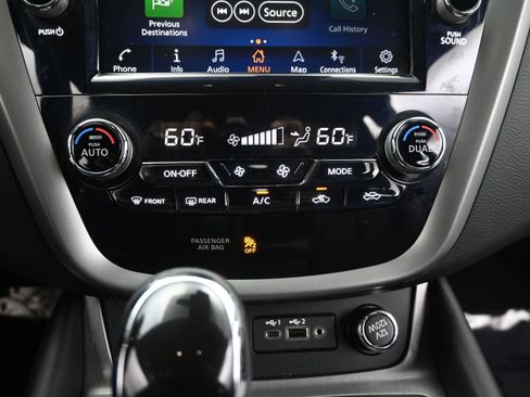 Used 2024 Nissan Murano SL image 18