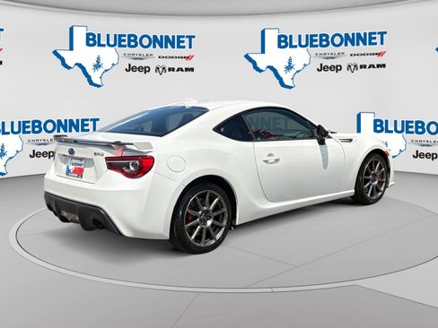 Used 2020 Subaru BRZ Limited w/ Performance Package RWD image 5