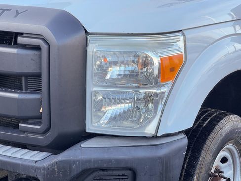 Used 2015 Ford F350 XL image 31