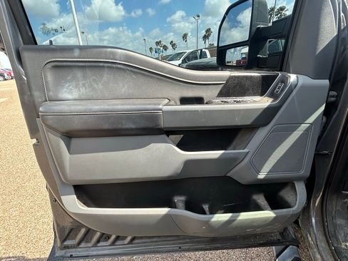 Used 2021 Ford F150 XLT w/ Equipment Group 302A High image 11