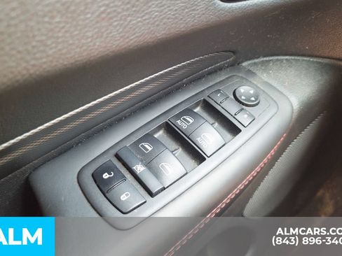 Used 2023 Dodge Durango R/T RWD image 16
