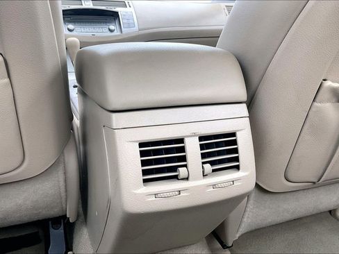 Used 2006 Toyota Avalon XL FWD image 39