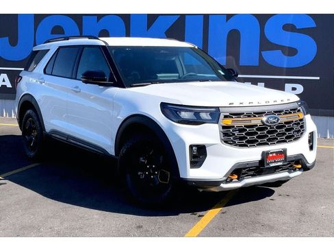New 2026 Ford Explorer Tremor w/ Tremor Convenience Package AWD/4WD image 17