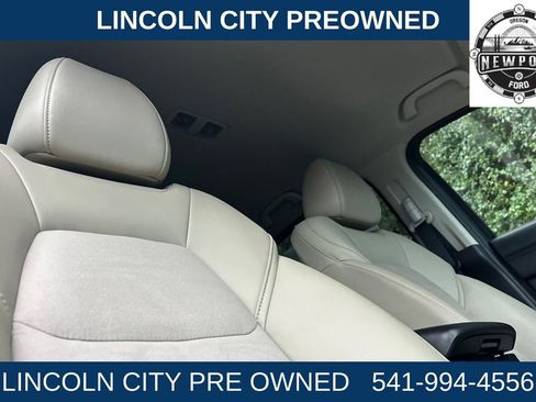 Used 2021 MAZDA CX-5 Touring image 16