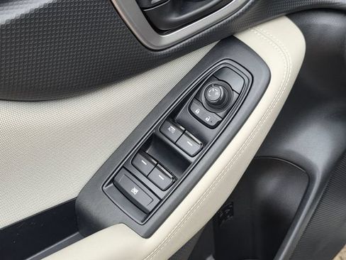 Certified 2024 Subaru Forester AWD/4WD image 18