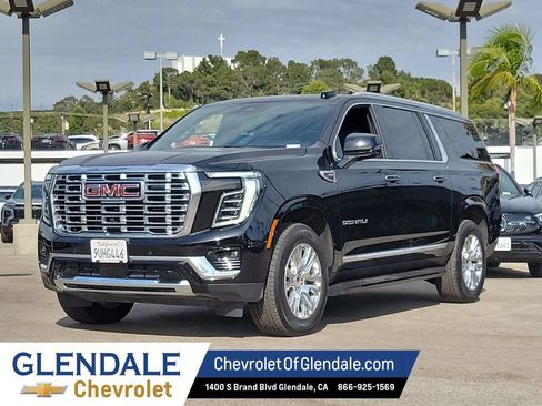 Certified 2025 GMC Yukon XL Denali AWD/4WD image 15