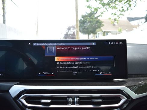 Used 2023 BMW i4 eDrive35 w/ Premium Package RWD image 17