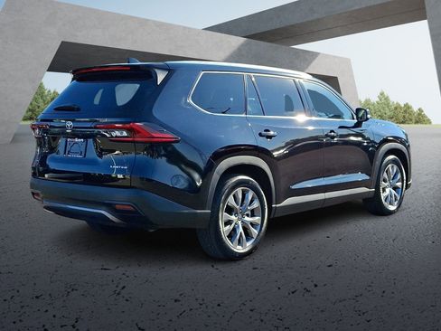 Certified 2025 Toyota Grand Highlander AWD image 6