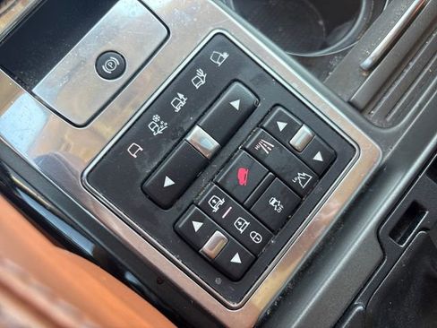 Used 2012 Land Rover Range Rover Sport HSE LUX AWD/4WD image 32