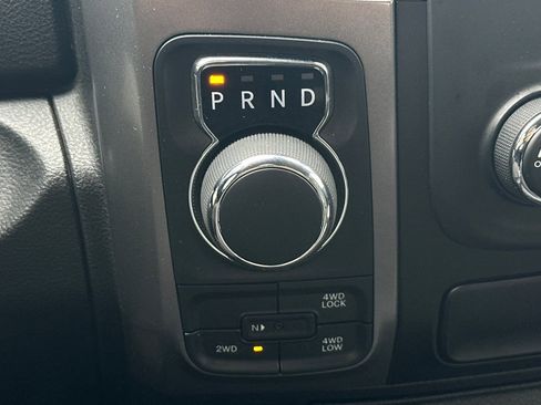 Used 2024 RAM 1500 Classic SLT image 29