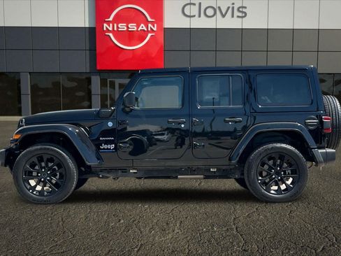 Used 2024 Jeep Wrangler Unlimited Sahara AWD/4WD image 6