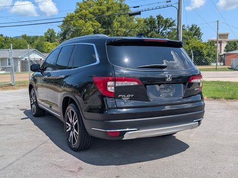 Used 2019 Honda Pilot Touring image 3