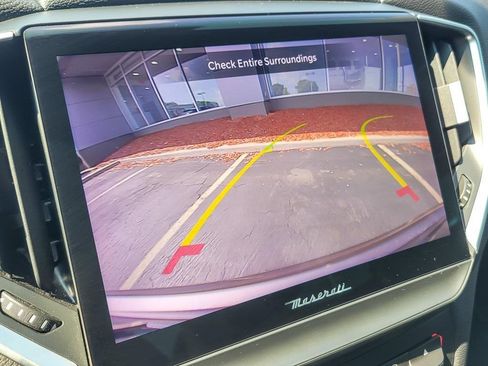 Used 2022 Maserati Ghibli Modena image 15