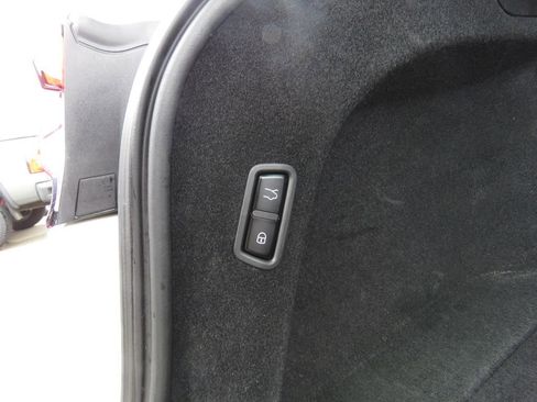 Used 2023 Maserati Levante Modena image 18