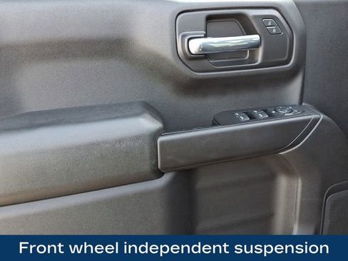 Used 2020 Chevrolet Silverado 1500 Custom w/ Custom Value Package image 16