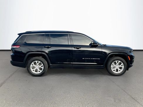 Used 2023 Jeep Grand Cherokee L Limited AWD/4WD image 8
