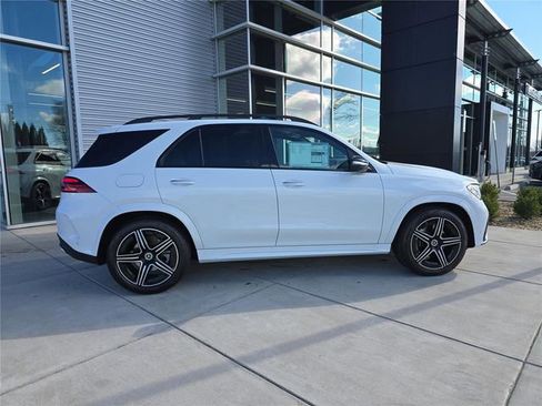 New 2026 Mercedes-Benz GLE 450 4MATIC image 2