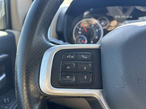 Used 2022 RAM 3500 Big Horn image 17