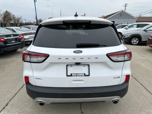 Used 2020 Ford Escape SEL AWD/4WD image 5