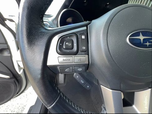 Used 2016 Subaru Legacy 2.5i Premium AWD/4WD image 20