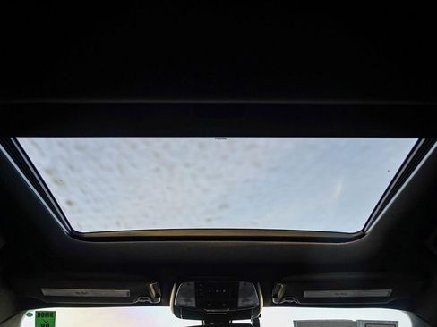 Used 2021 Dodge Charger SRT Hellcat image 17