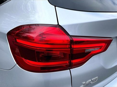 Used 2019 BMW X3 xDrive30i w/ Driving Assistance Package image 23