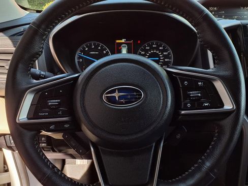 Used 2019 Subaru Ascent Limited image 12