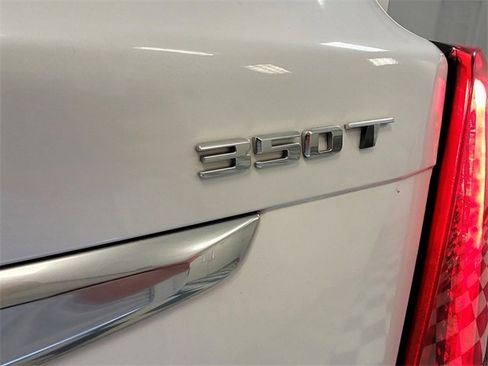 Used 2020 Cadillac XT5 Premium Luxury image 21