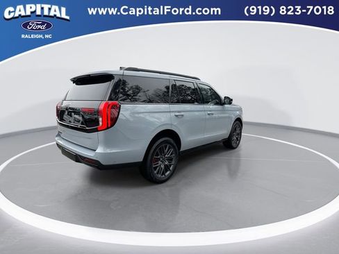 Used 2025 Ford Expedition Platinum w/ Stealth Performance Package image 8