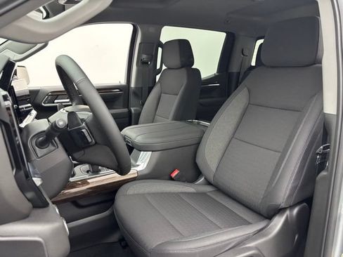 New 2026 GMC Sierra 1500 Elevation w/ Preferred Package AWD/4WD image 17