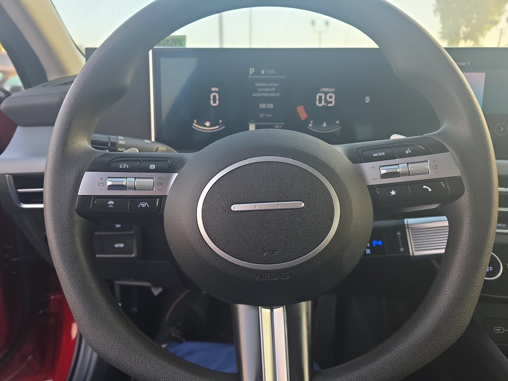 Used 2025 Hyundai Sonata SEL FWD image 13