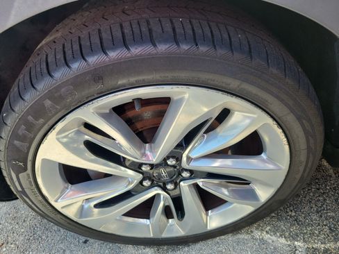 Used 2018 Lincoln MKX Reserve FWD image 7