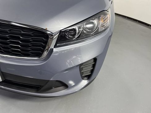 Used 2020 Kia Sorento LX AWD/4WD image 29