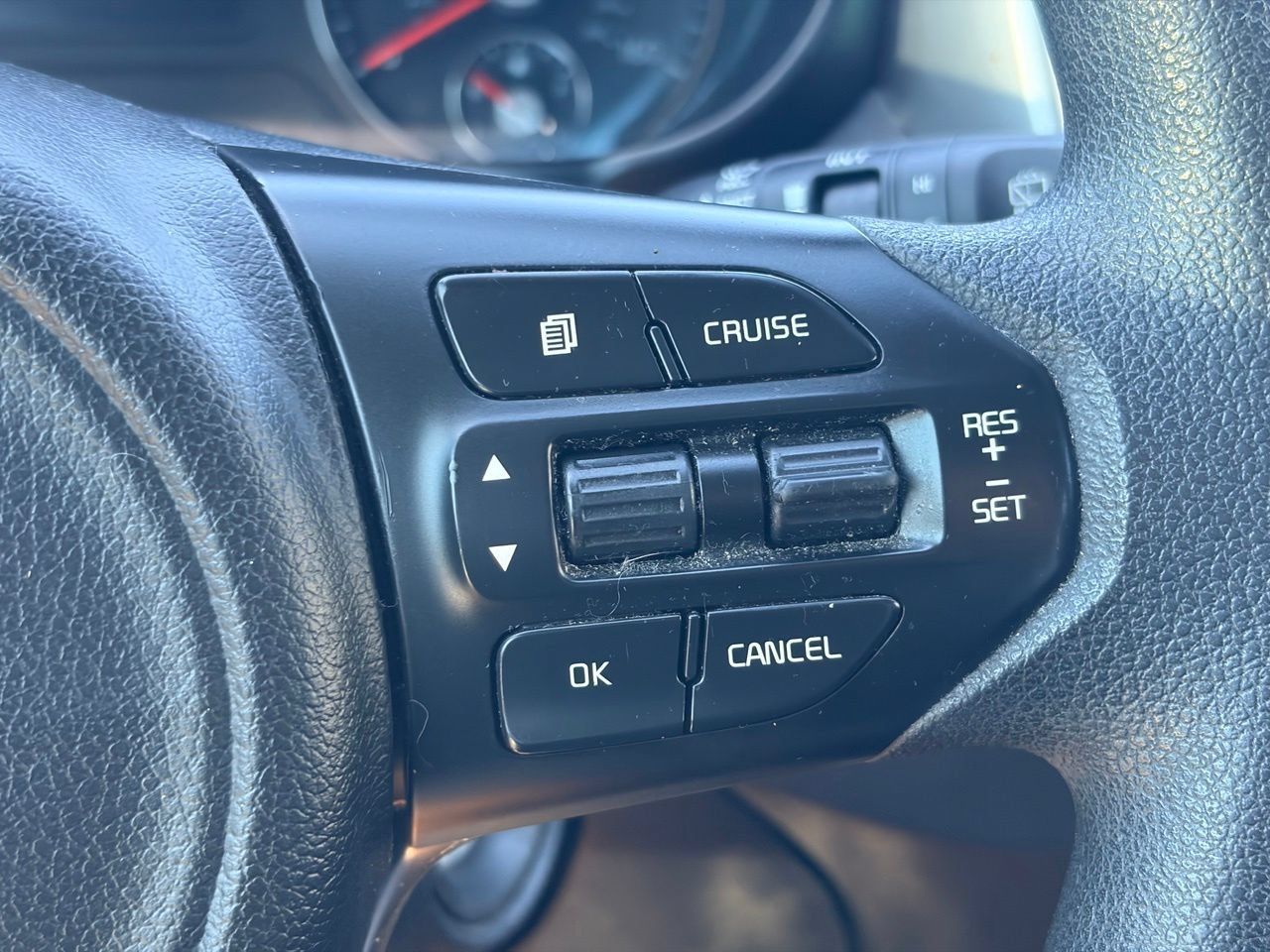 Used 2017 Kia Sorento FWD image 23
