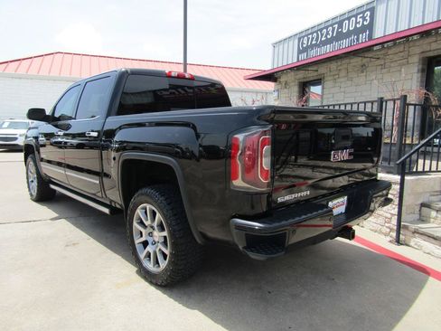 Used 2018 GMC Sierra 1500 Denali RWD image 3