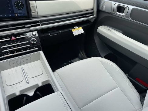 New 2026 Hyundai Santa Fe SE FWD image 19