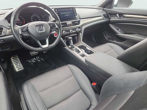 Used 2019 Honda Accord Sport image 11